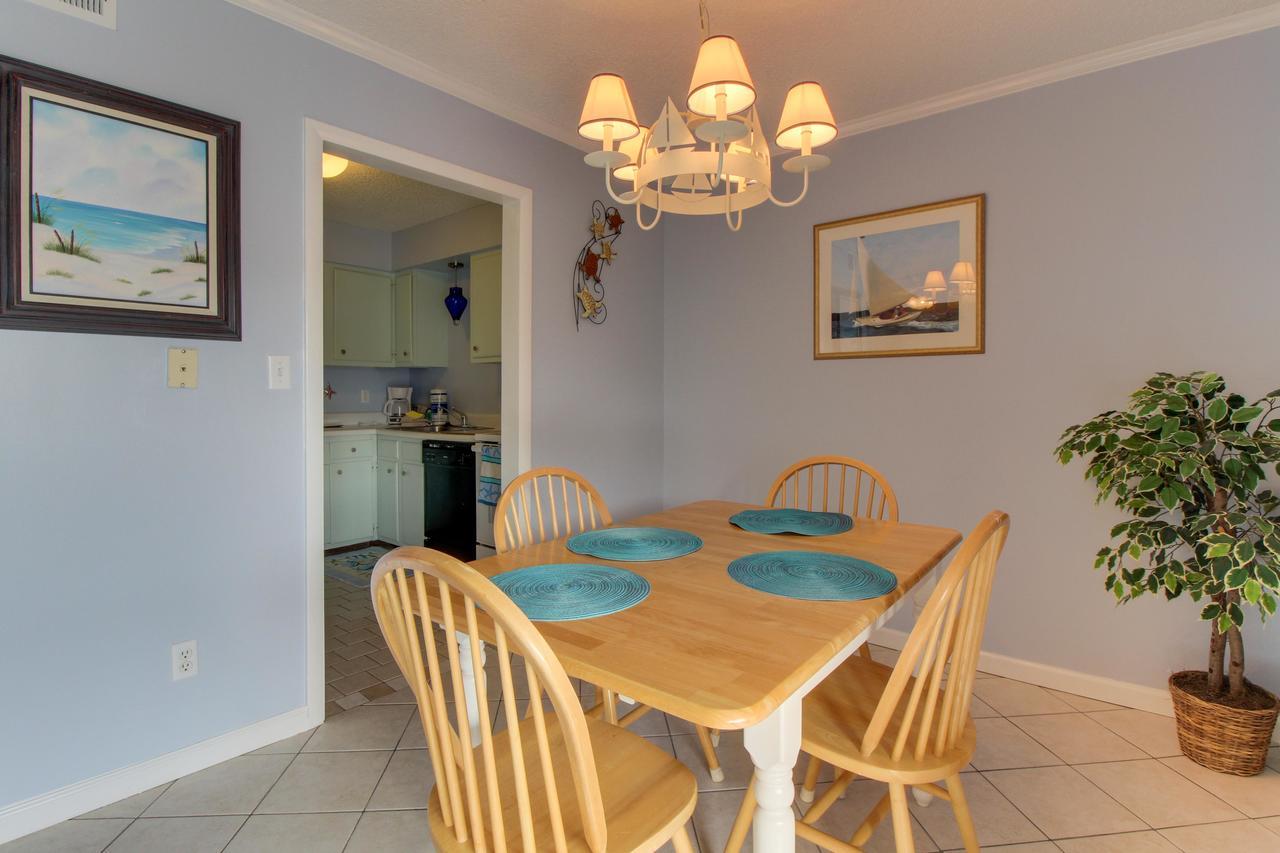 Pensacola Beach Breeze Villa ภายนอก รูปภาพ
